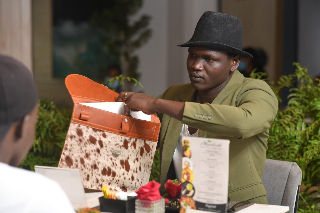 Leather Laptop Sleeve – Handmade Inga Folio Case With Extra Storage