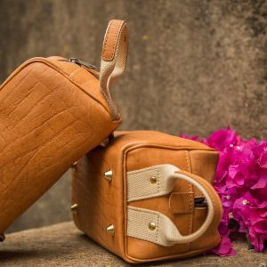 Leather Wash Bag | Ciru Dopp Kit