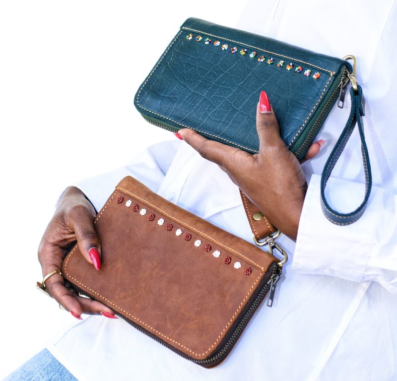 Neera Leather Wallet - Wazawazi (1) Neera Leather Wallet Wazawazi 1 Scaled E1782245230582