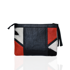 Front view of Wazawazi Luoch leather clutch bag