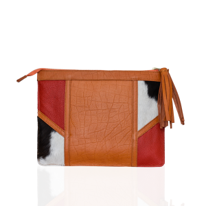 Front view of Wazawazi Luoch leather clutch bag